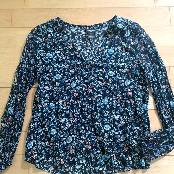 Club Monaco silk blouse - Picture 7 of 13